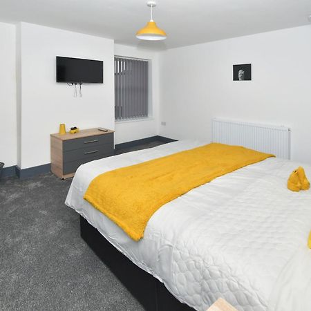 Townhouse @ 24 Brunswick Place Stoke Etruria المظهر الخارجي الصورة