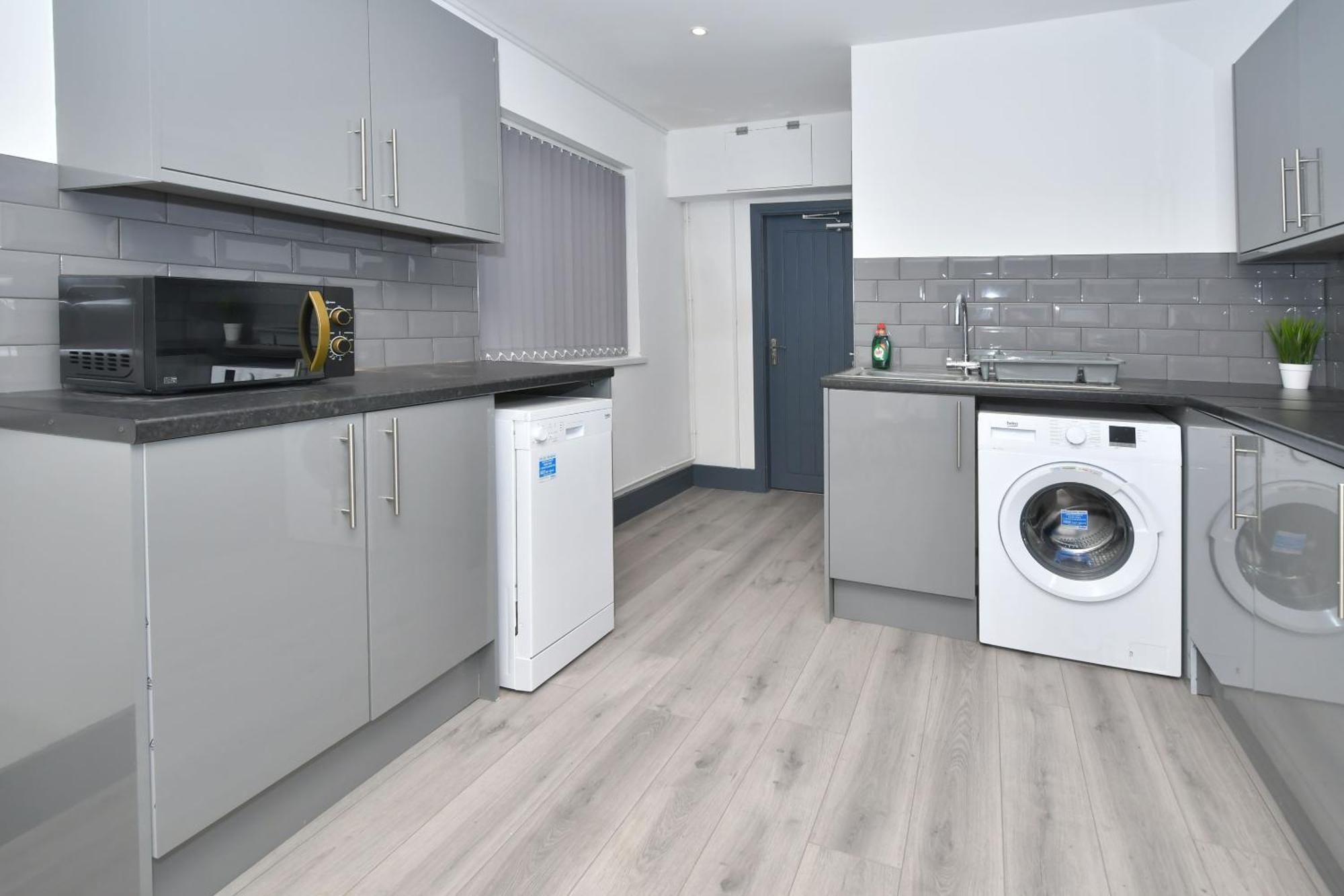 Townhouse @ 24 Brunswick Place Stoke Etruria المظهر الخارجي الصورة