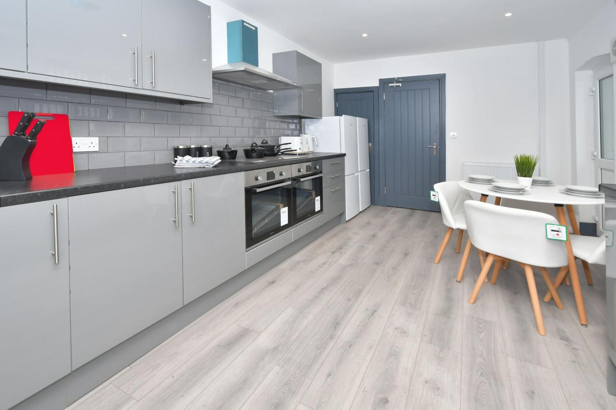 Townhouse @ 24 Brunswick Place Stoke Etruria الغرفة الصورة