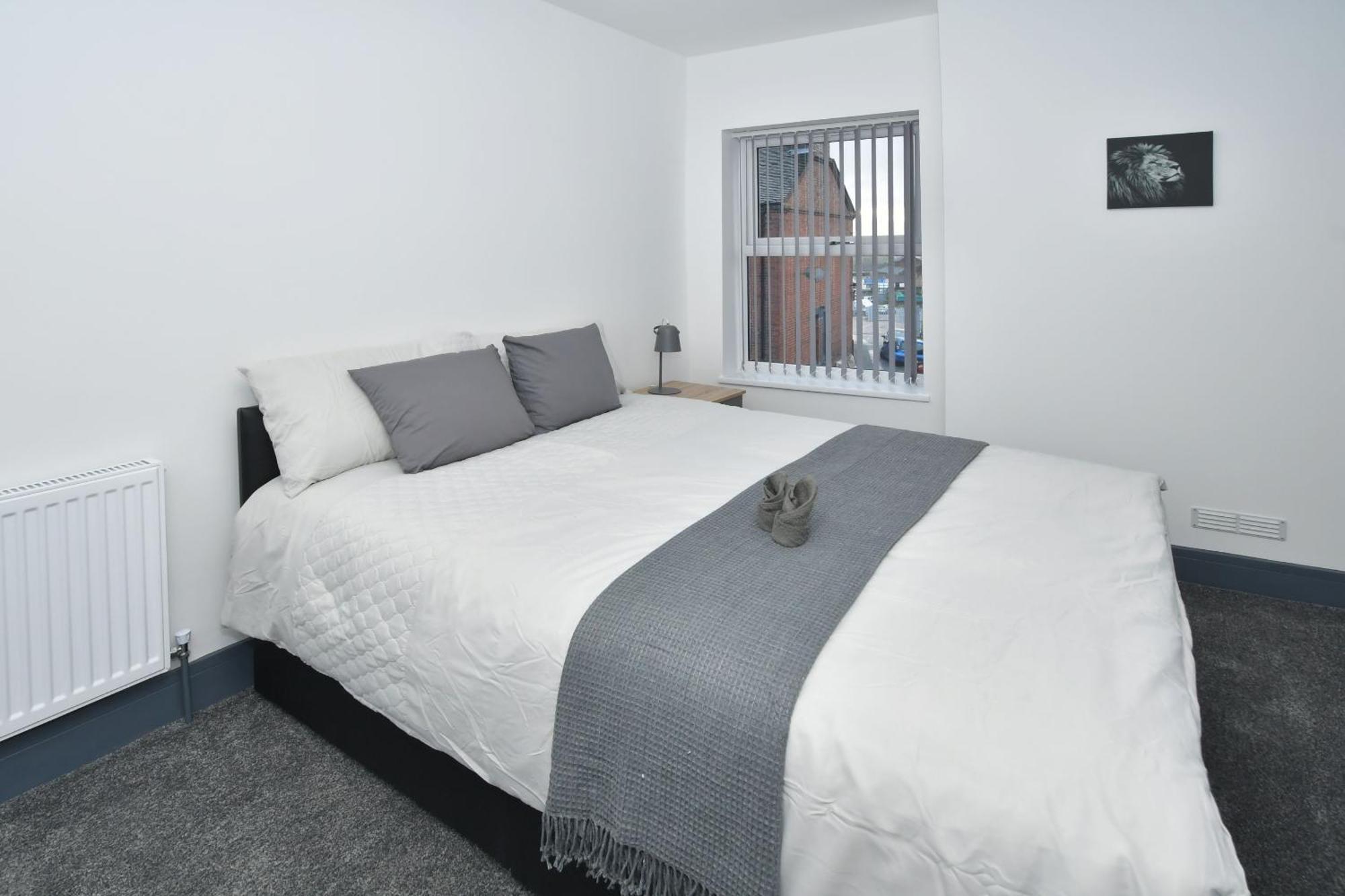 Townhouse @ 24 Brunswick Place Stoke Etruria المظهر الخارجي الصورة