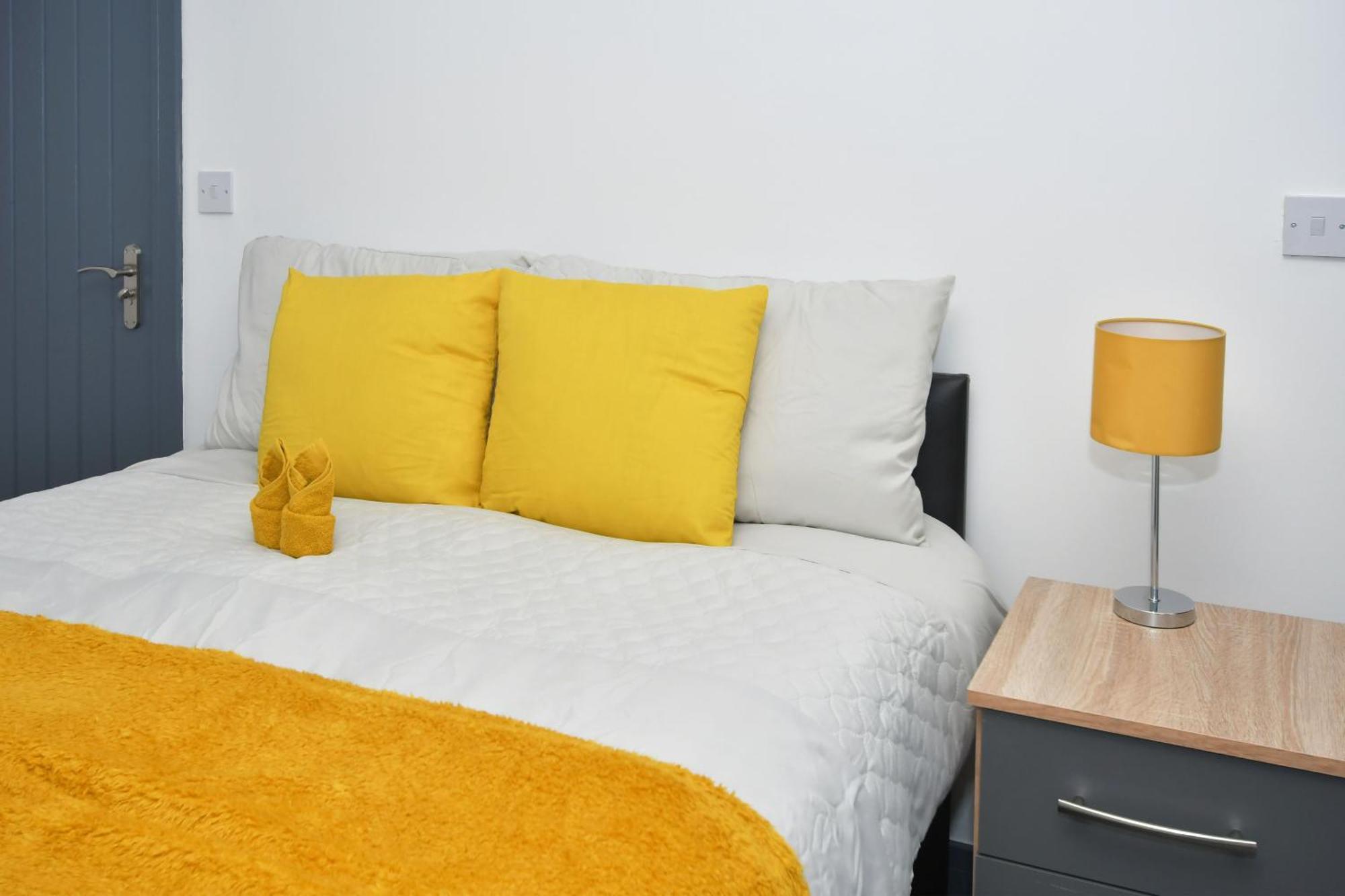Townhouse @ 24 Brunswick Place Stoke Etruria المظهر الخارجي الصورة